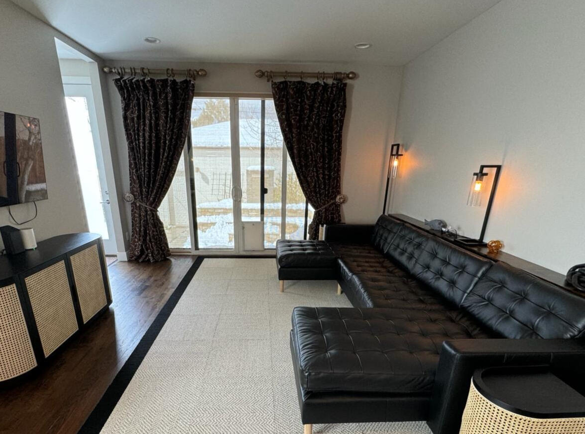 The living room at Englewood furnished rental house